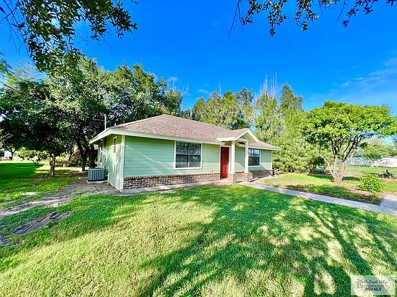 2nd image of 21509 Flores Rd