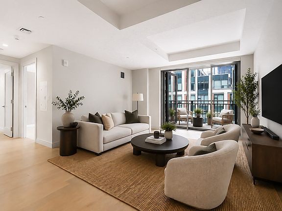 3rd image of 135 Seaport Blvd Unit 1509
