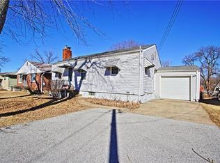 3719 Weber Rd, Saint Louis, MO 63125