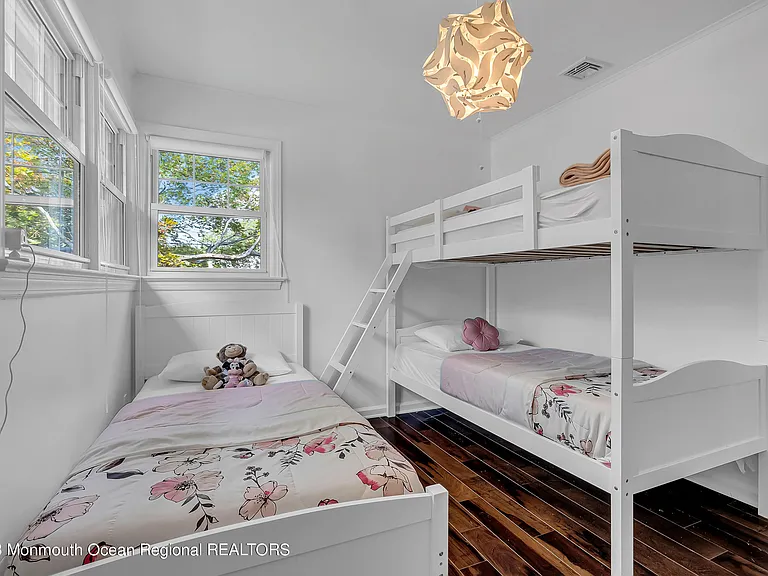 26 Hilltop Rd — Photo 16