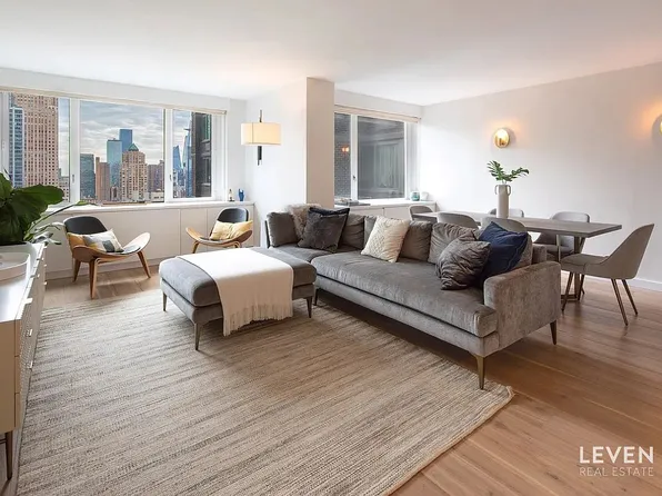 322 W 57th St APT 33P2, New York, NY 10019
