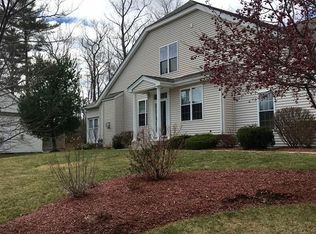 1 Linkside Ct, Northbridge, MA 01534