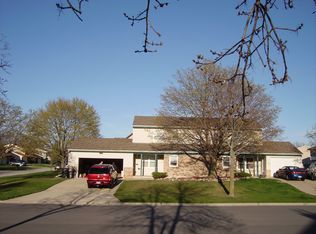 8266-68 S 88th St, Franklin, WI 53132