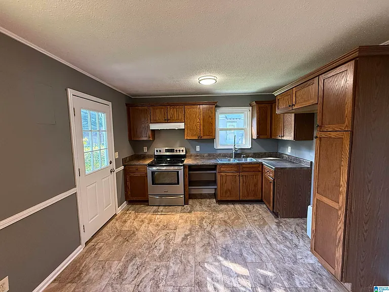 5330 Tyler Loop Rd — Photo 3