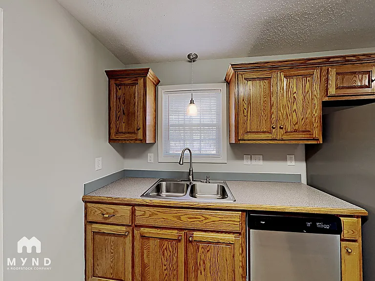 315 Carter Rd — Photo 3