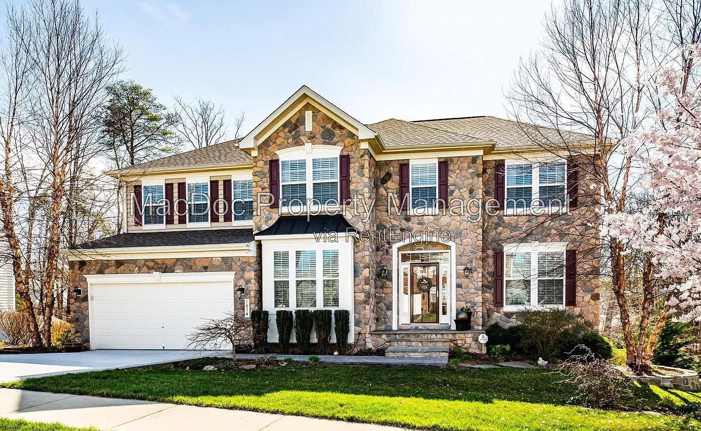 4 bed, 2.5 bath, 3460 sqft, $2,795 — Photo 1