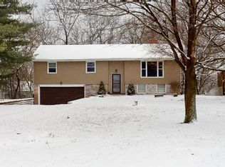 25 Bay Shore Dr, Lacon, IL 61540