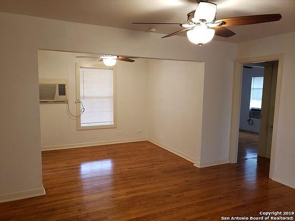 3rd image of 135 Gazel Dr