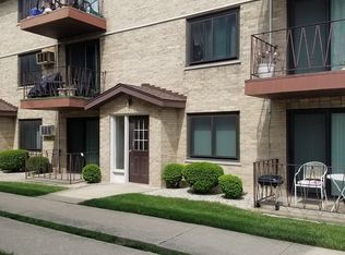 6041 W 64th Pl #1, Chicago, IL 60638