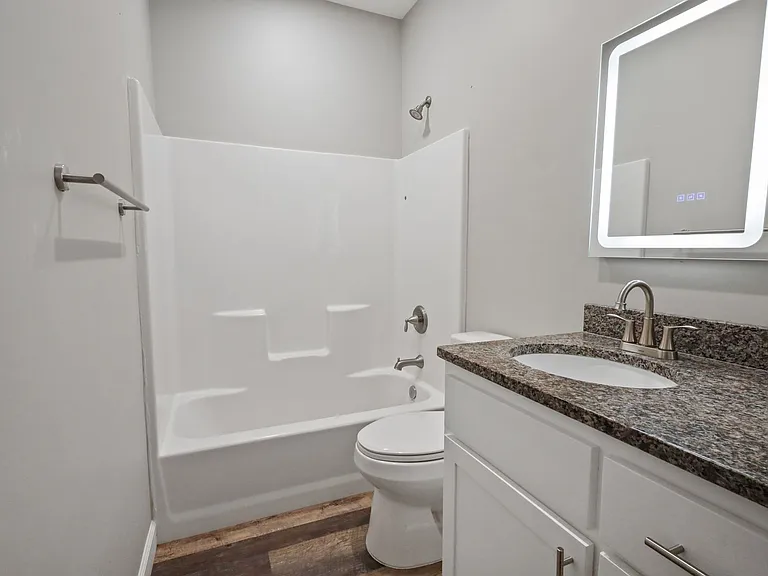 275 Myrtle Ave — Photo 4
