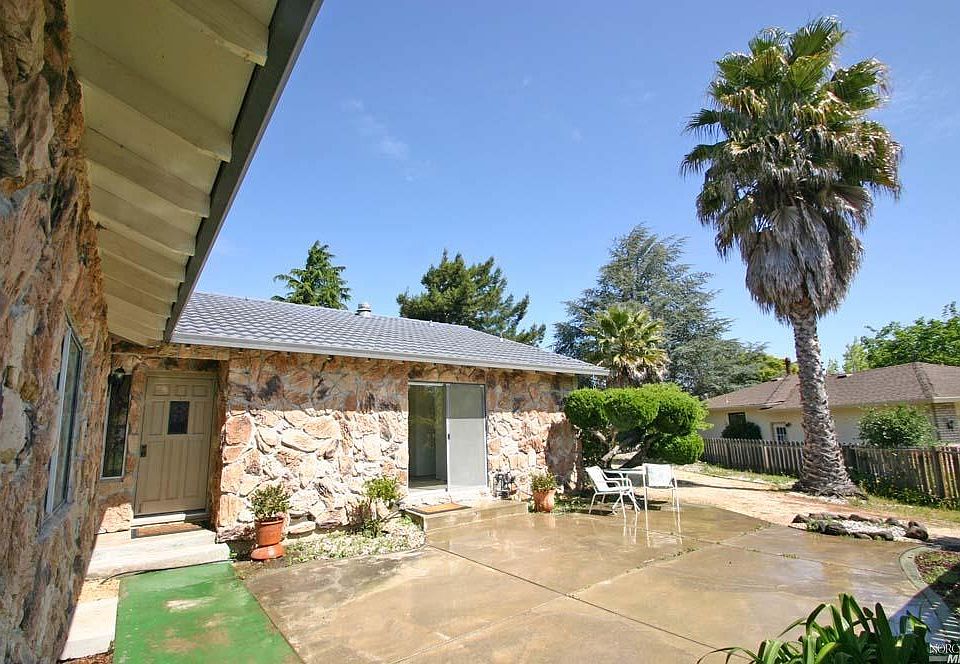 1st image of 259 Temelec Cir