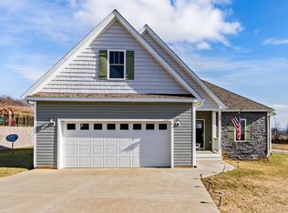 109 Hull Hills Ln, Staunton, VA 24401