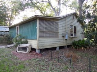 800 Elm Grove Rd, Seguin, TX 78155