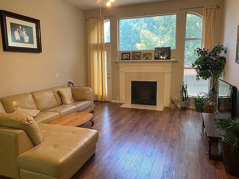 3328 Stone Glen Dr — Photo 5