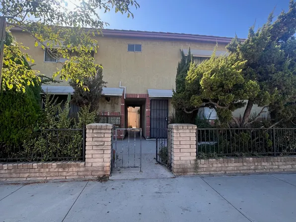 7905 Agnes Ave, North Hollywood, CA 91605