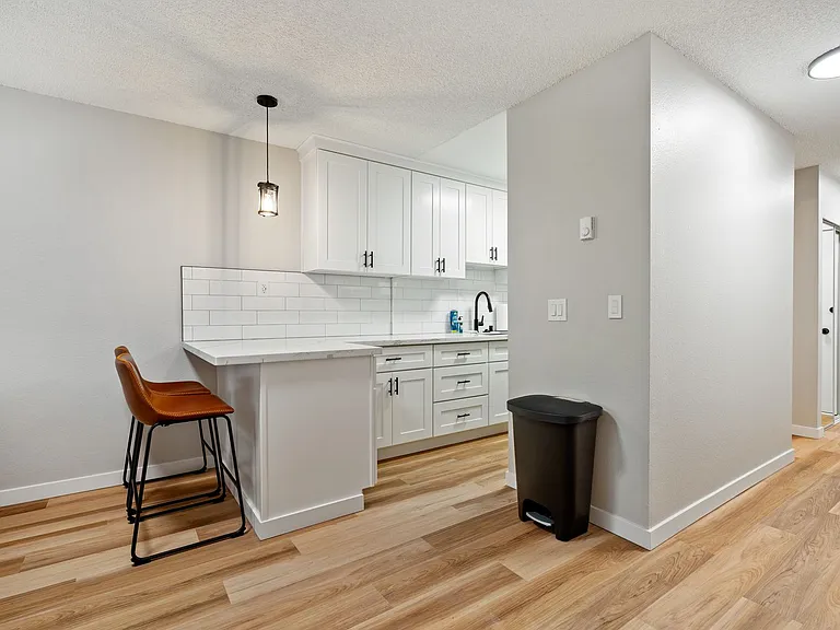 Belcourt Apartments — Photo 13