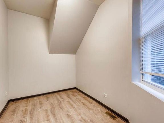5th image of 5636 S Justine St #1