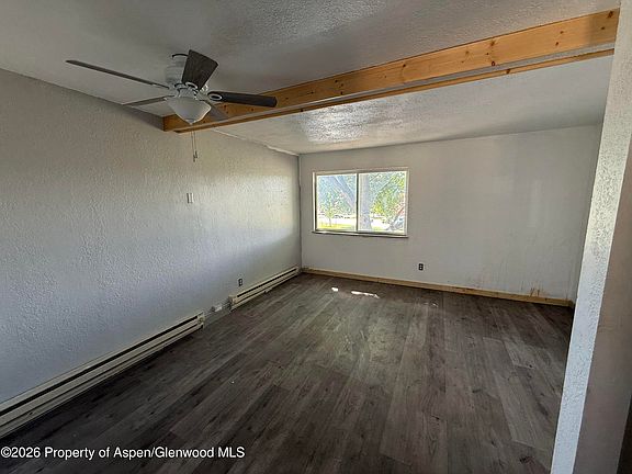 4th image of 1030 E 7th St