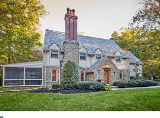 898 Overbrook Rd, Wilmington, DE 19807