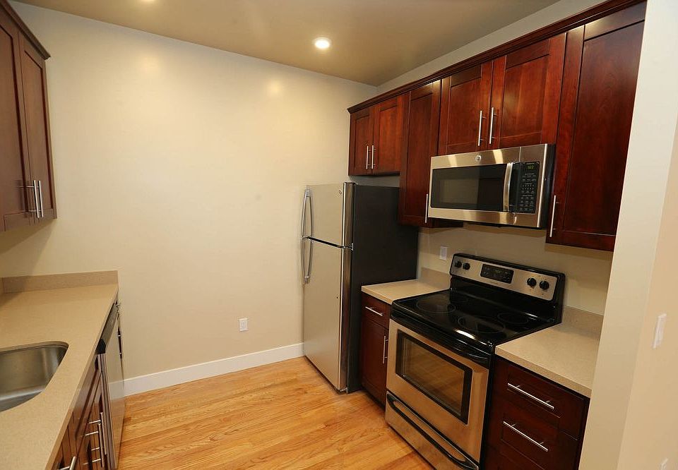 1st image of 3655 Broderick St APT 203