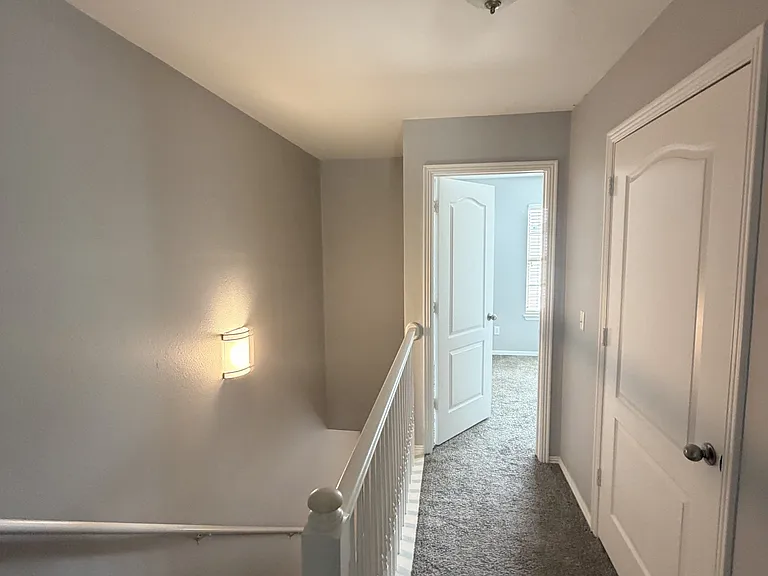1446 W Netherland Way #3 — Photo 10