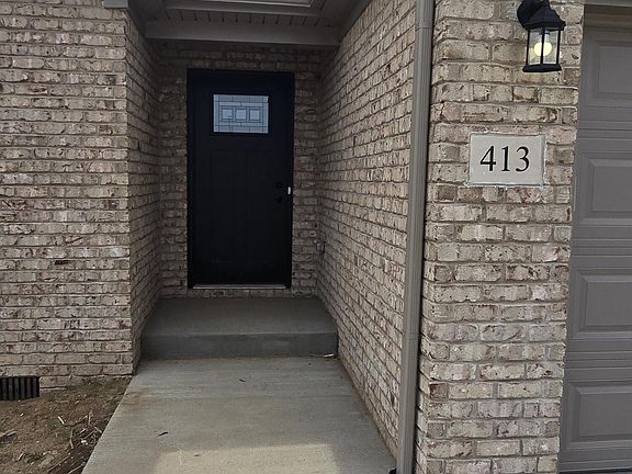 3rd image of 413 Yosemite Ln