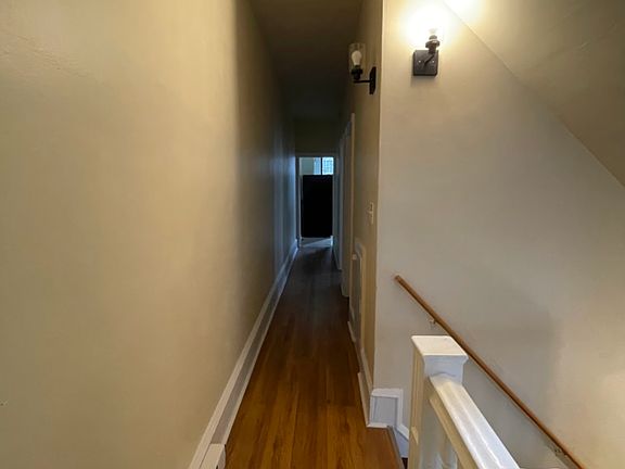 4th image of 3724 N Carlisle St #B