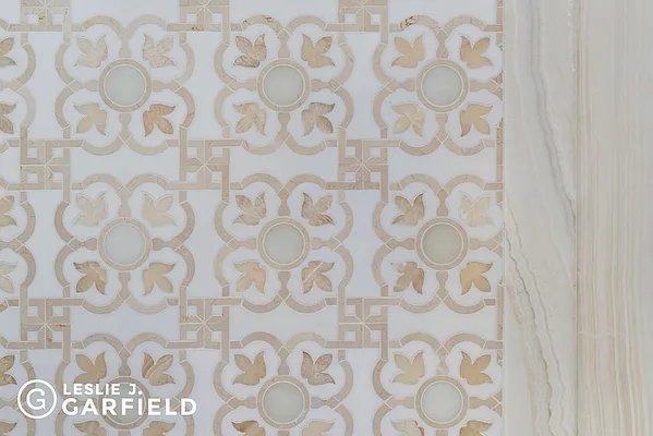 Sold by Leslie J. Garfield | media 20