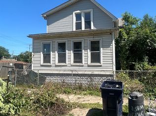 145 Charles St, River Rouge, MI 48218