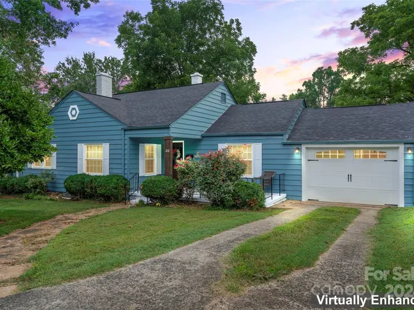 212 W Herman St, Newton, NC 28658