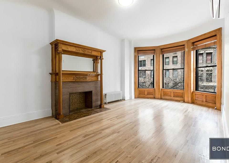 1st image of 14 W 69th St APT 9