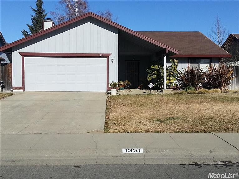 1st image of 1351 Woodside Glen Way