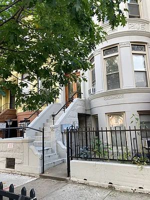 Rented by Owner | media 34