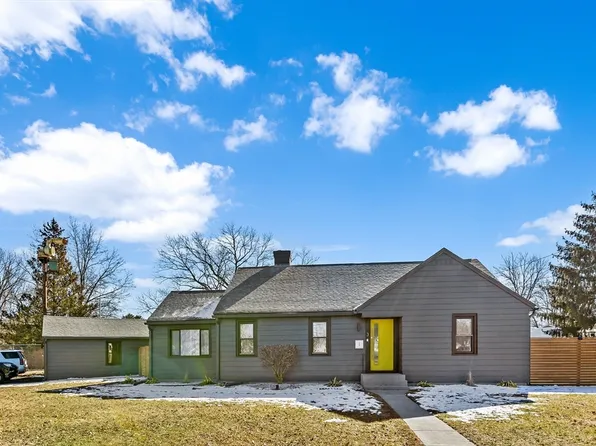 3 Smallwood St, Springfield, MA 01151