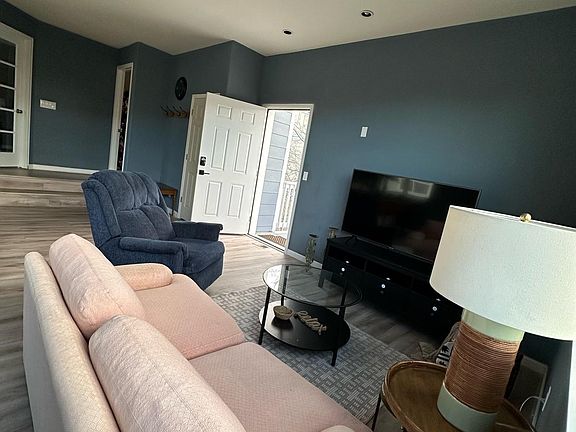 4th image of 12929 Umatilla Ct