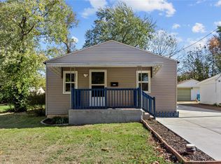 3322 W Tennyson Ave, Saint Louis, MO 63114