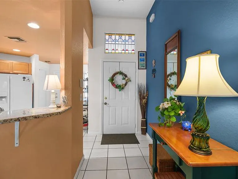 5260 Grande Palm Cir — Photo 6