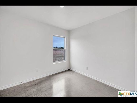 2nd image of 1250 Lehmann Dr Unit A