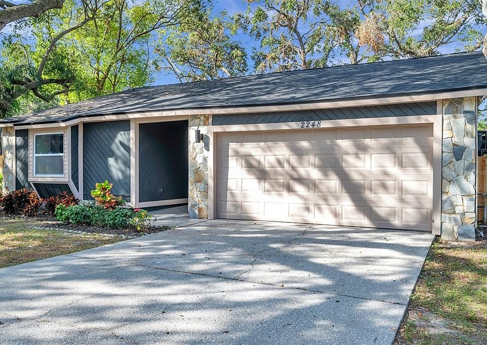 1st image of 2248 Cypress Point Dr W
