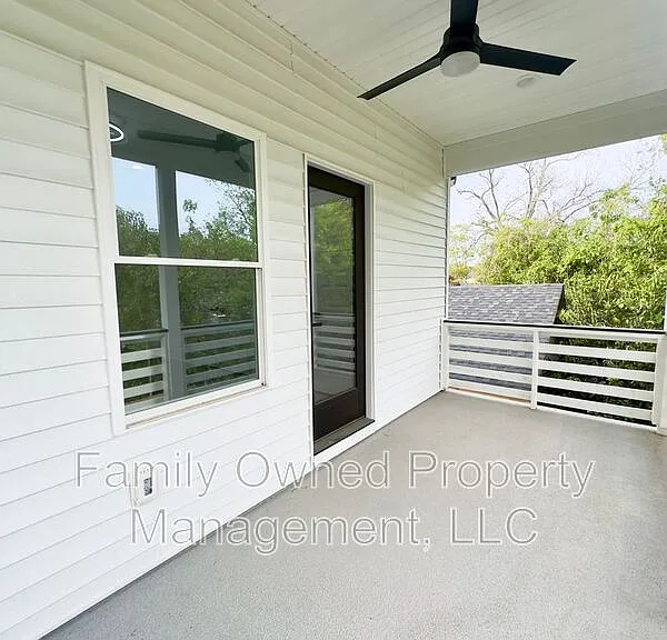 2245 Fillmore St — Photo 15