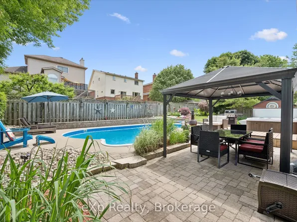 39 Celia Cres, Guelph, ON N1G 4R4