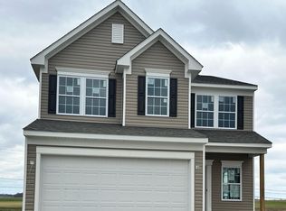 5320 Karst Cir, South Bloomfield, OH 43103