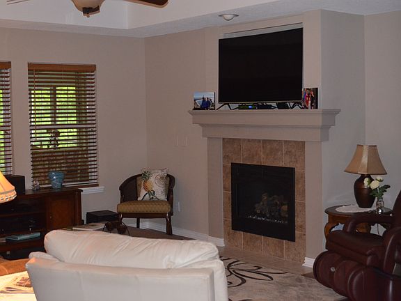 5th image of 5 Milford Ln
