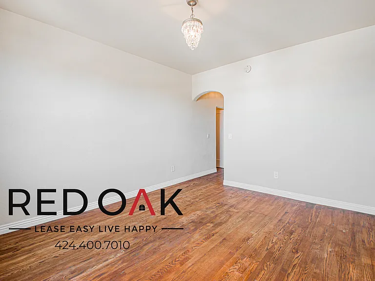 2731 Beverly Blvd #410 — Photo 6