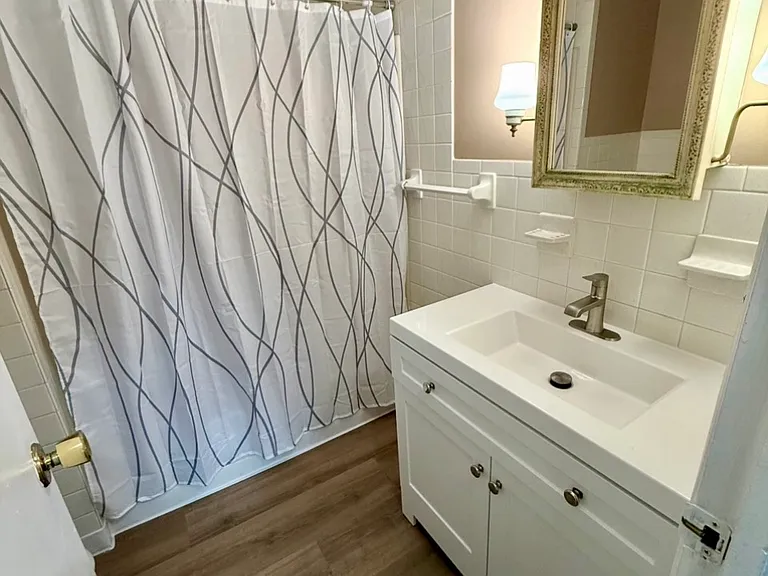 105 Chestnut Heights Dr — Photo 6