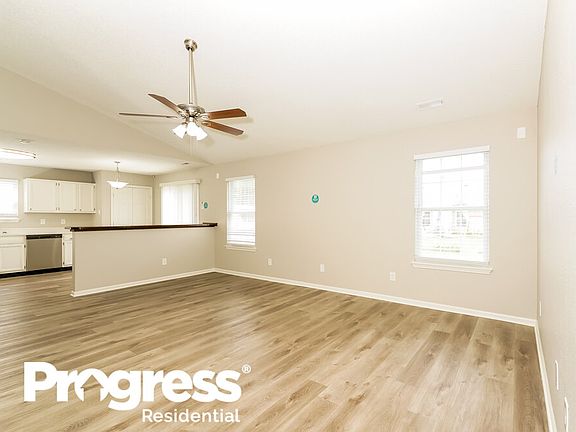 3rd image of 8246 Crosser Dr