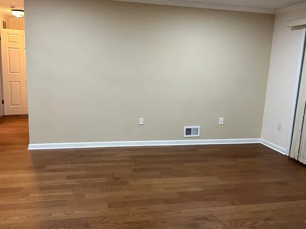 111 Reading Cir #111, Bridgewater, NJ 08807