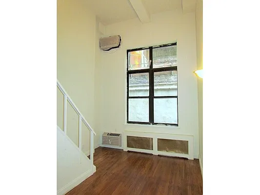 Rented by Mirador Real Estate | media 36