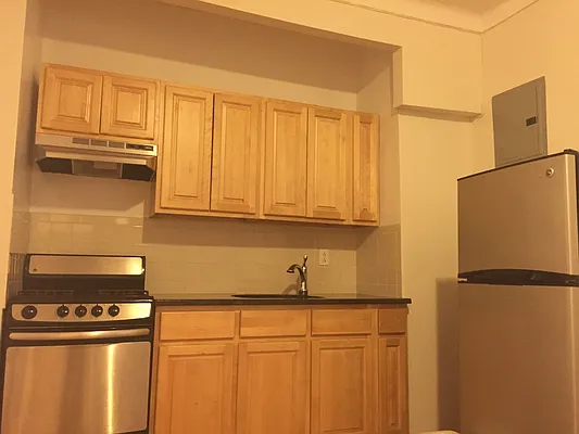 Rented by Rise BK LLC | media 7