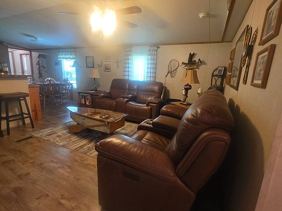5th image of 299 Horseshoe Cir